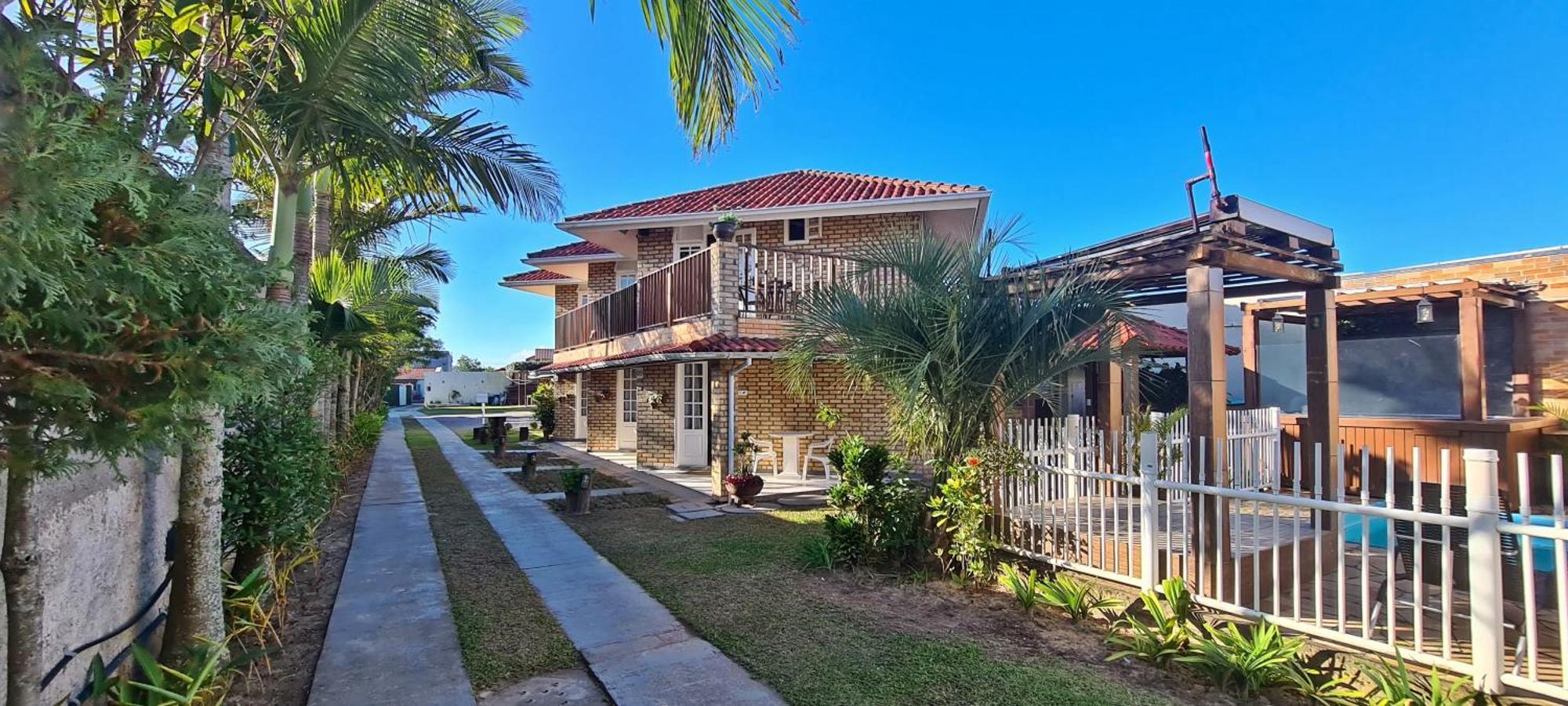 Pousada Recanto Edenico - A Beira Mar Da Praia Ponta Do Papagaio, Palhoca Sc Kültér fotó