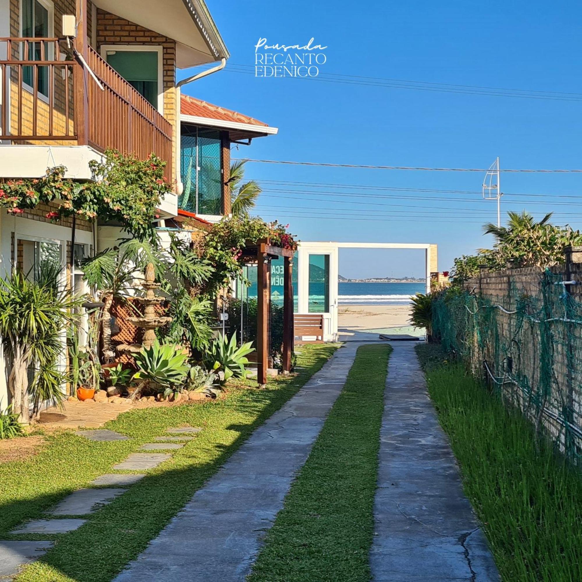 Pousada Recanto Edenico - A Beira Mar Da Praia Ponta Do Papagaio, Palhoca Sc Kültér fotó